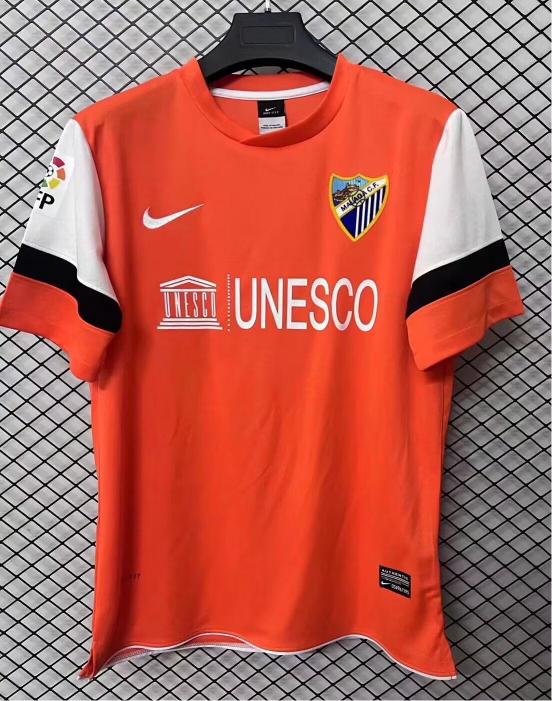 Retro Real Madrid 2012/2013 Third Football Jersey