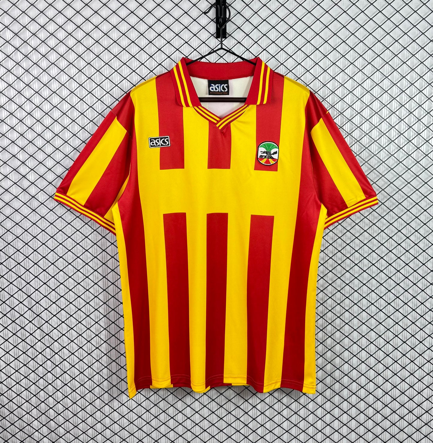 Retro Lecce 1995/1996 Home Fan Version Football Jersey