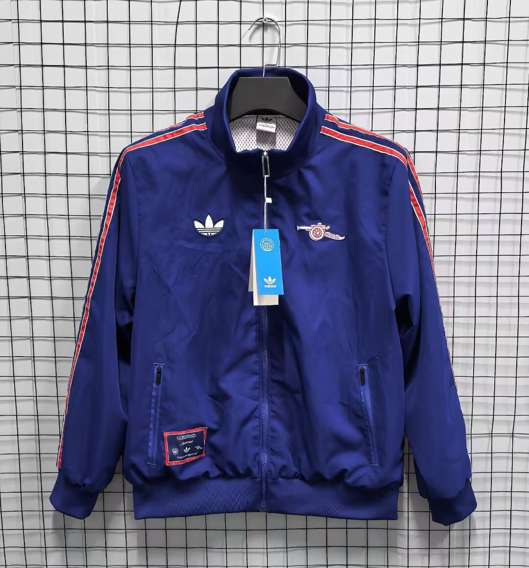 Retro Windbreaker Windbreaker