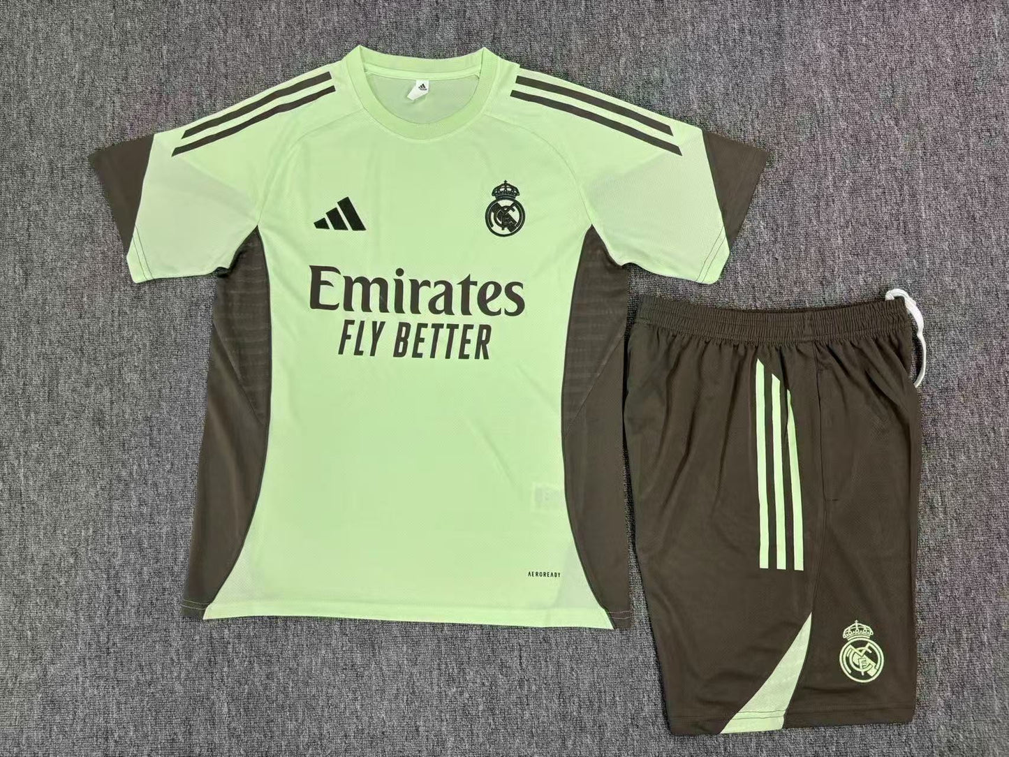 Real Madrid 2025/2026 Kids Fan Version Tracksuit
