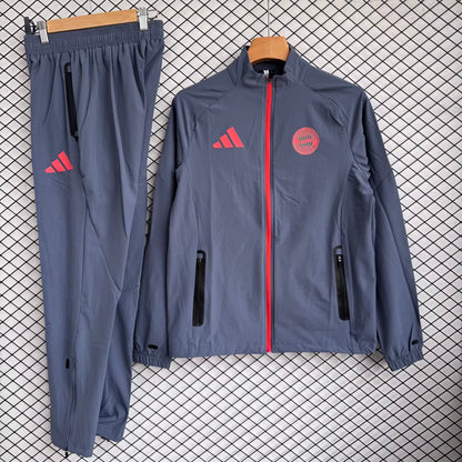 Bayern Munich 2025/2026 Windbreaker