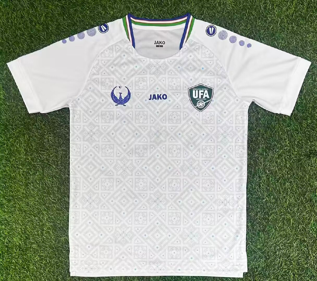 Uzbekistan 2026/2027 Home Fan Version Football Jersey