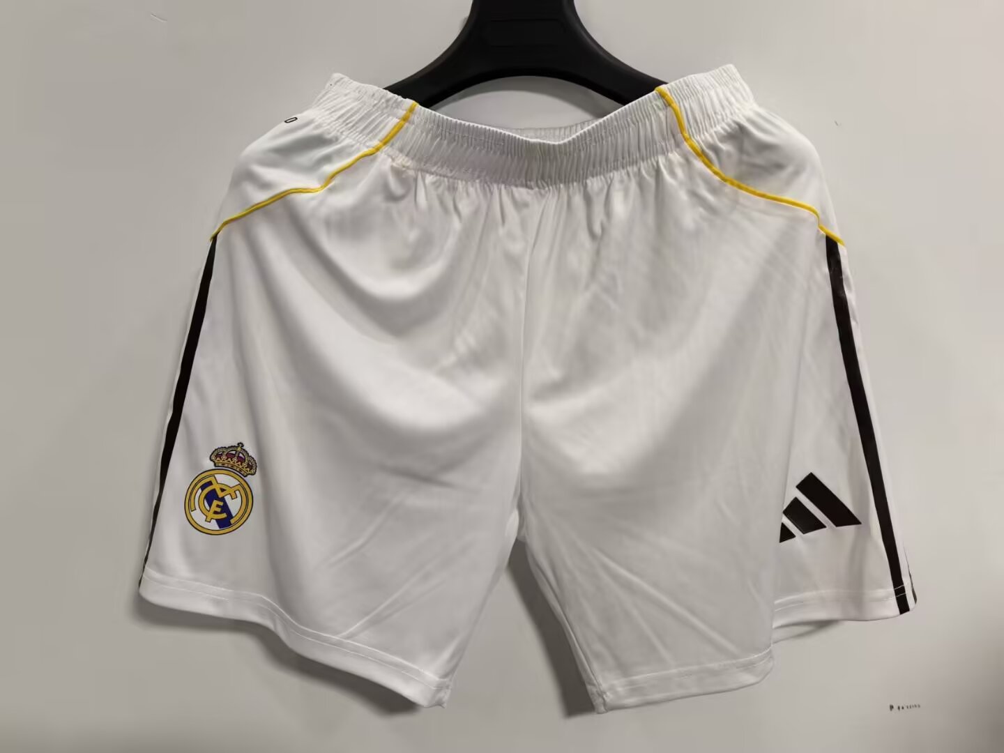 Real Madrid 2025/2026 Home Fan Version Football Jersey