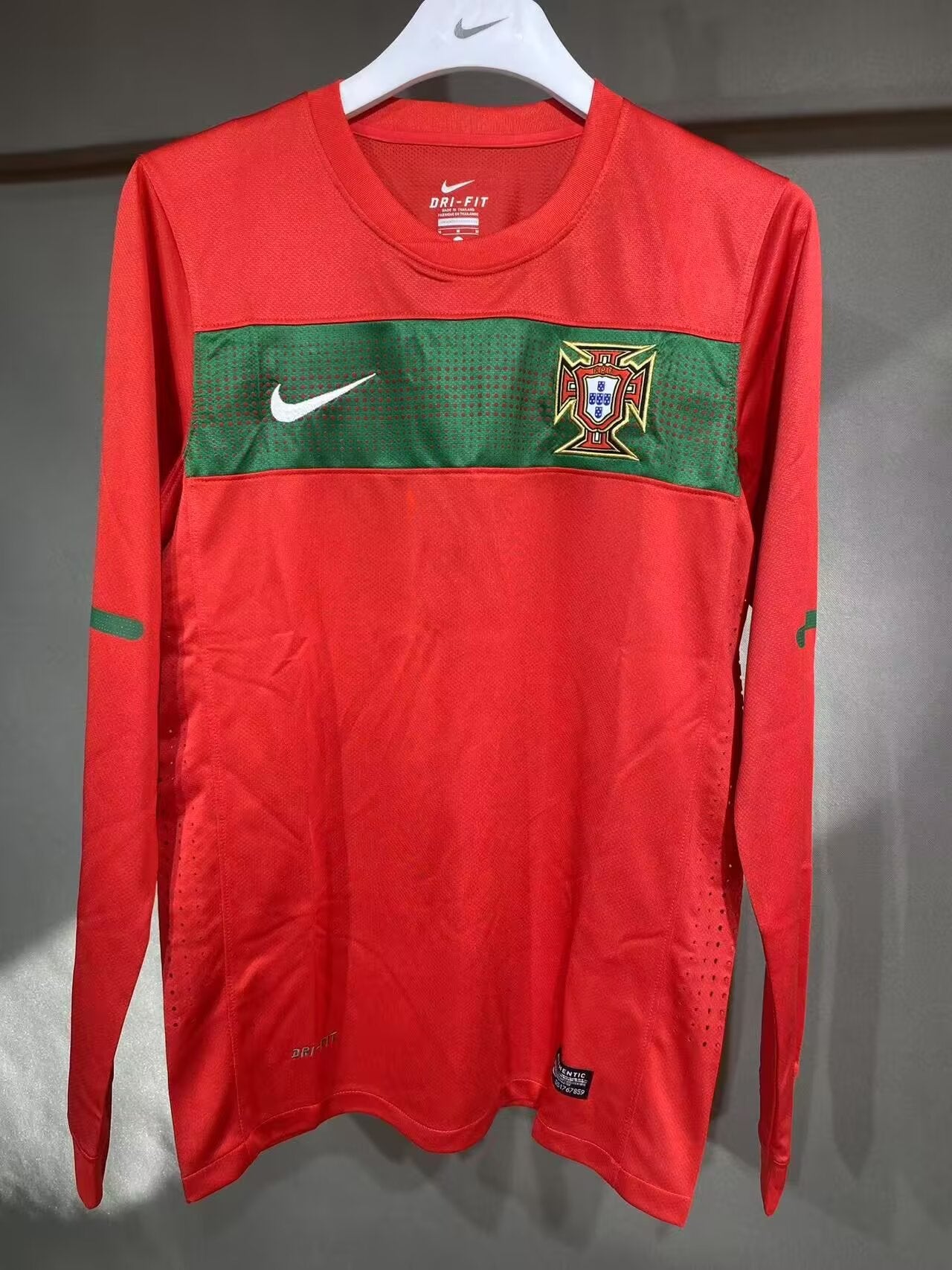 Retro Portugal 2010 Home Long Sleeve Player Version Football Jersey