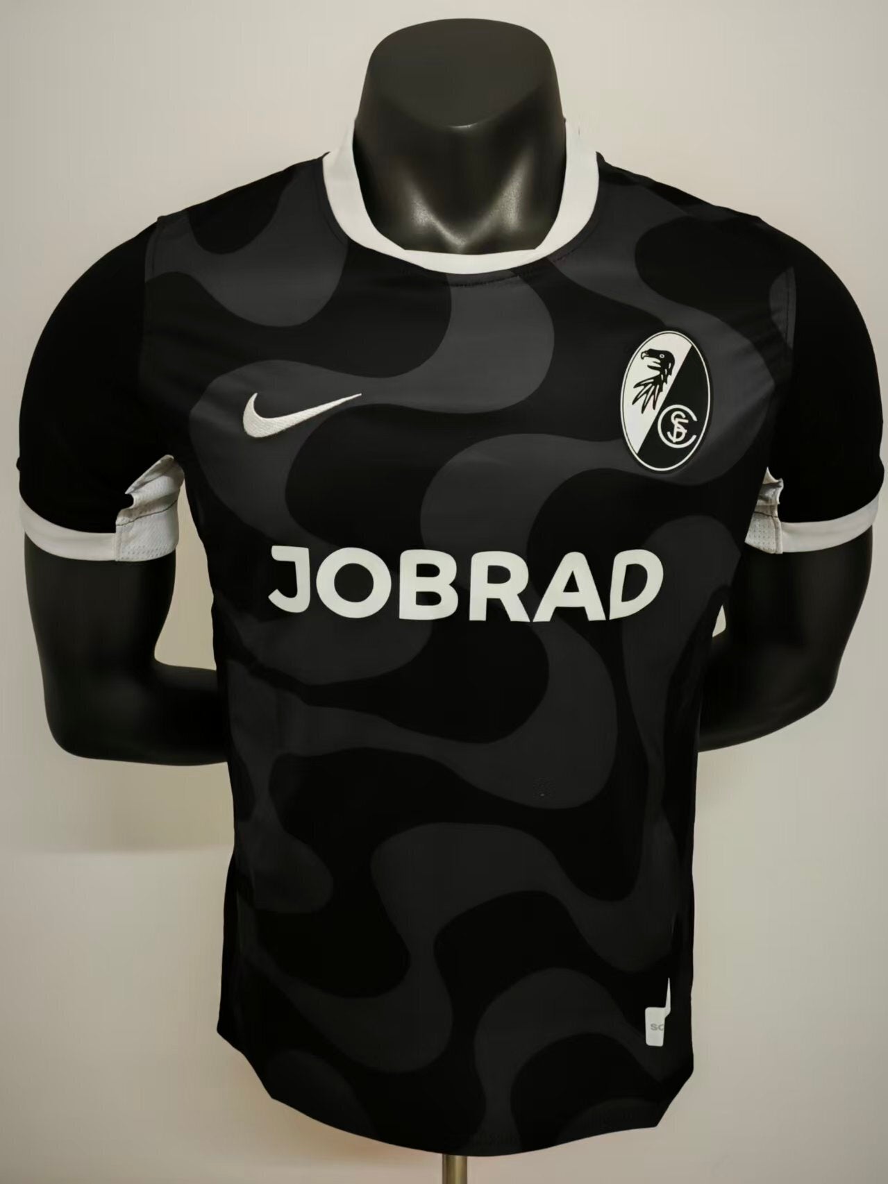 Germany-Bundesliga 2025/2026 Away Player Version Football Jersey
