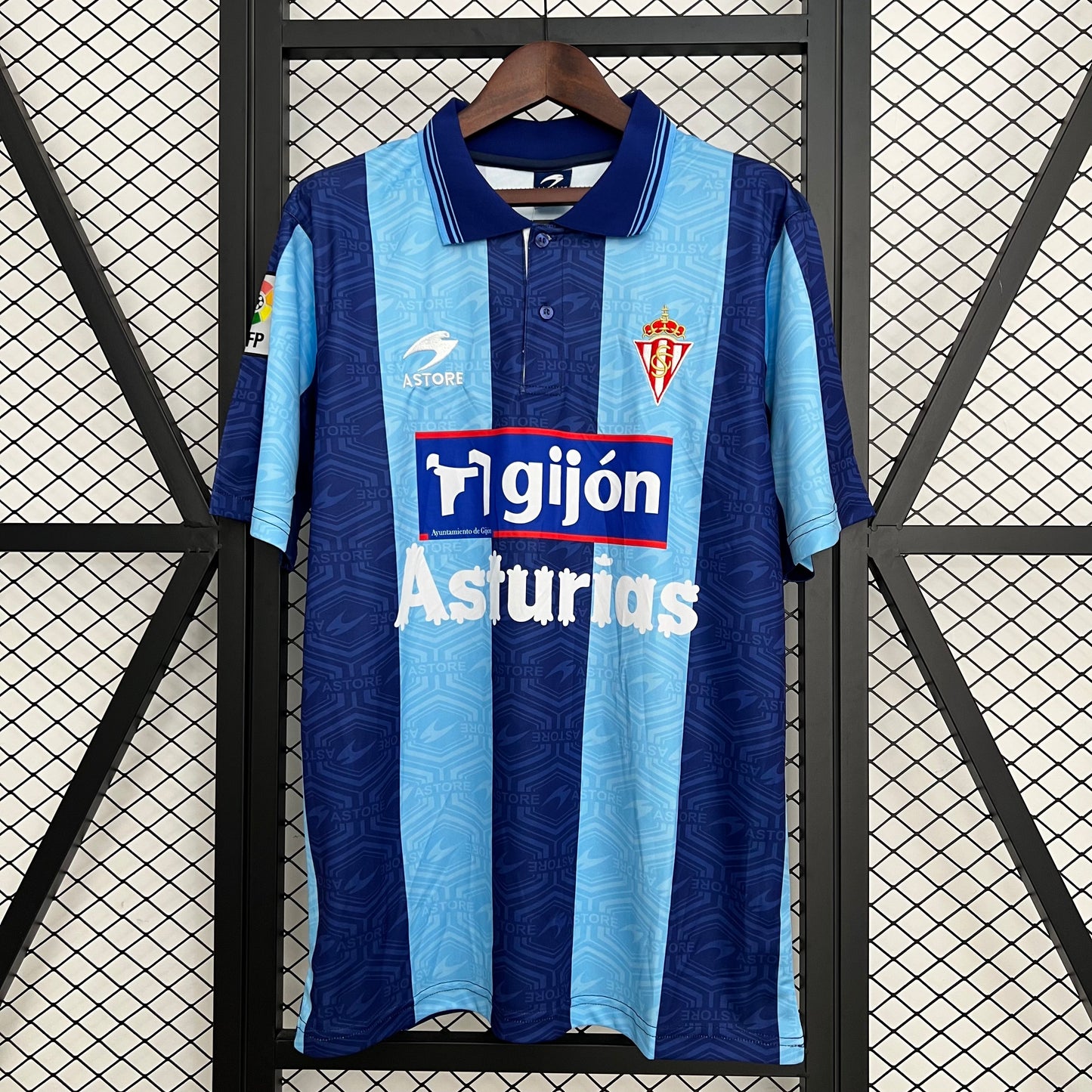 Retro Barcelona 2002/2003 Third Football Jersey