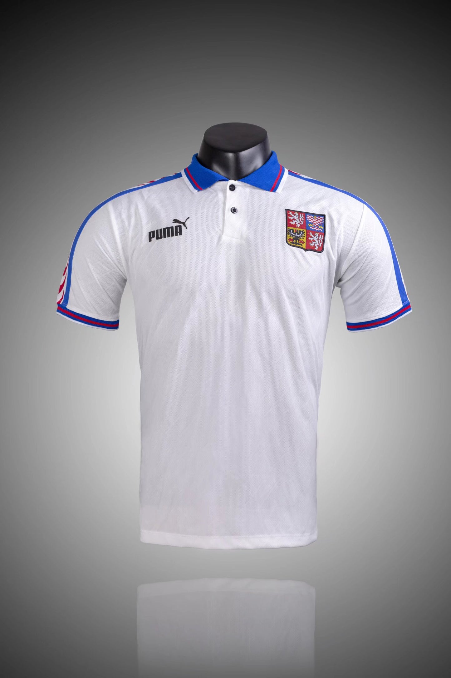 Retro Czech Republic 1996 Away Football Jersey