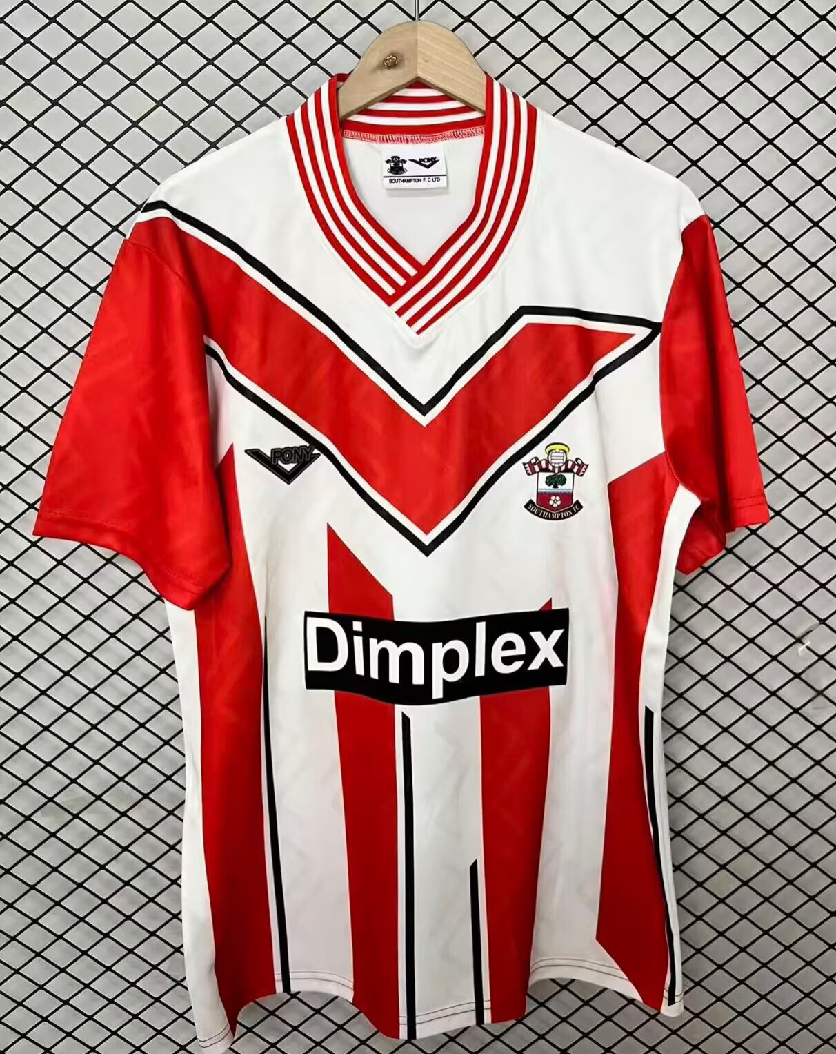Retro Southampton 1993 Home Fan Version Football Jersey