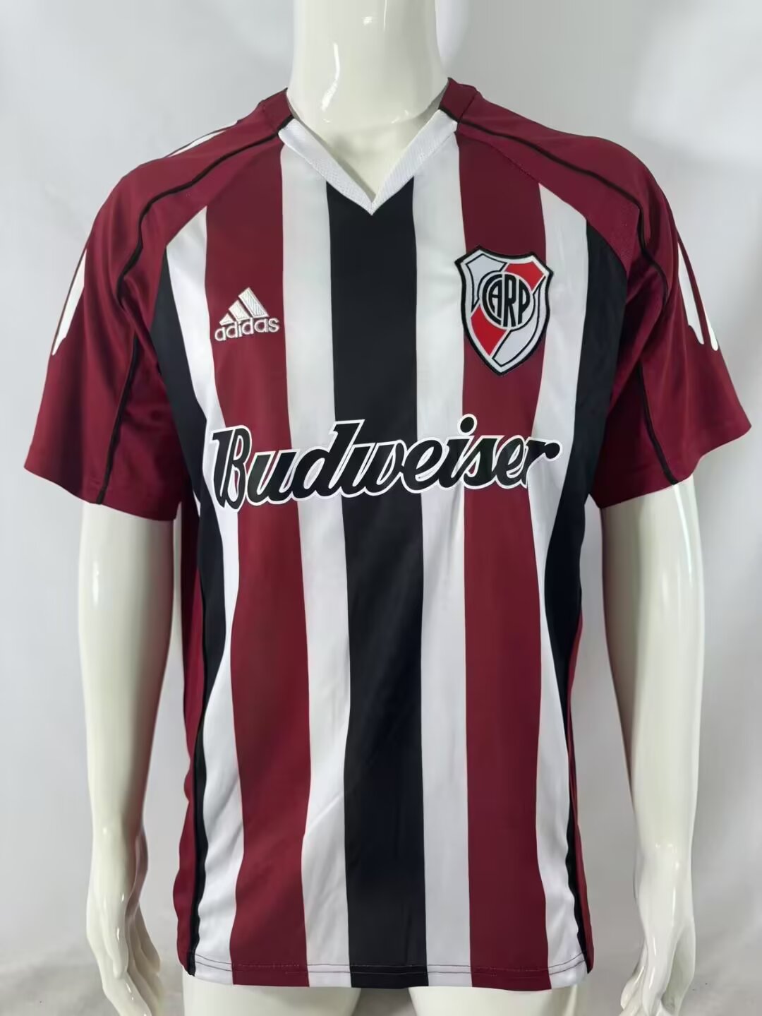 Retro River Plate 2005/2006 Away Football Jersey