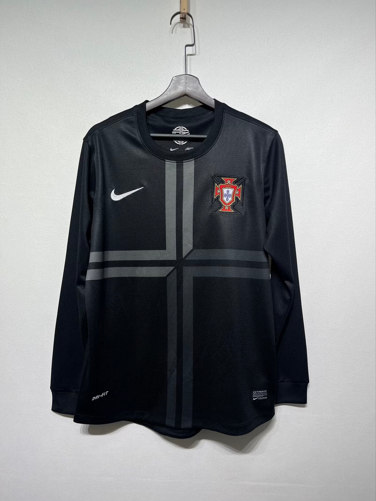 Retro Portugal 2012 Away Football Jersey
