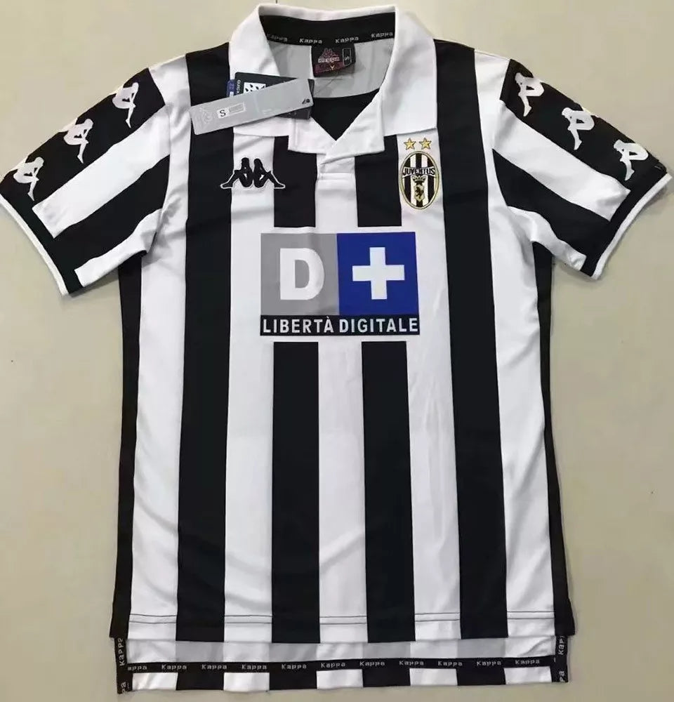 Retro Juventus 1999/2000 Home Fan Version Football Jersey