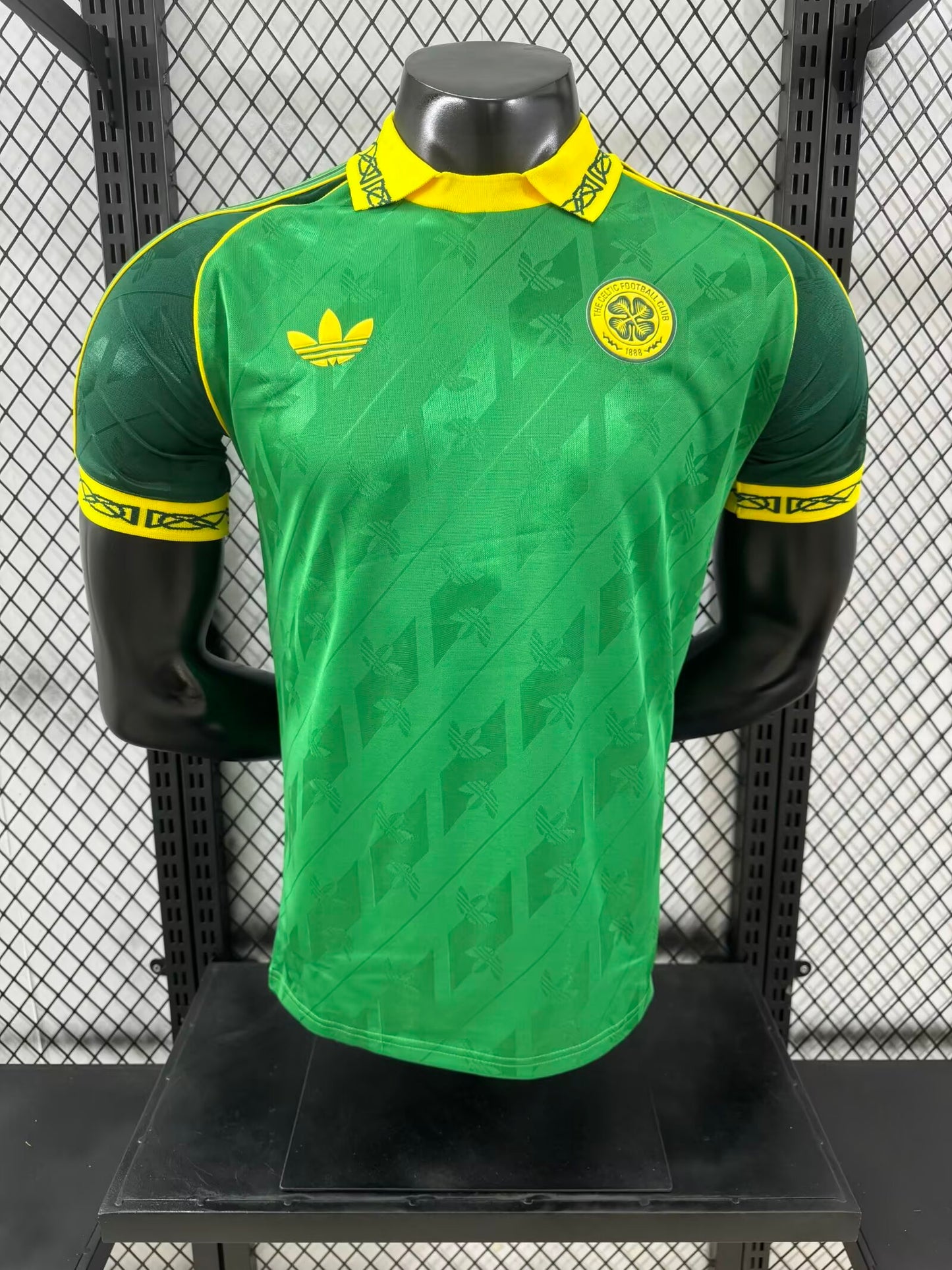 Retro Celtic 2024/2025 Player Version Football Jersey