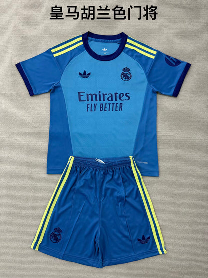 Real Madrid 2026/2027 Kids Goalkeeper Fan Version Football Jersey