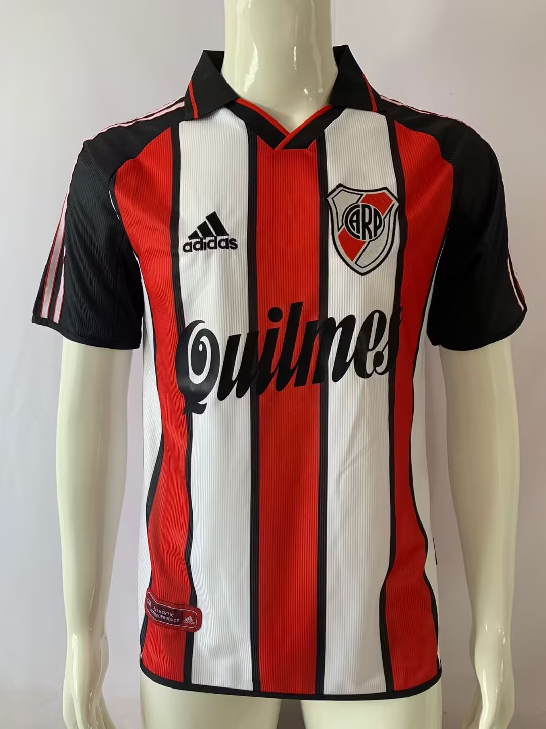 Retro River Plate 2000/2001 Away Football Jersey