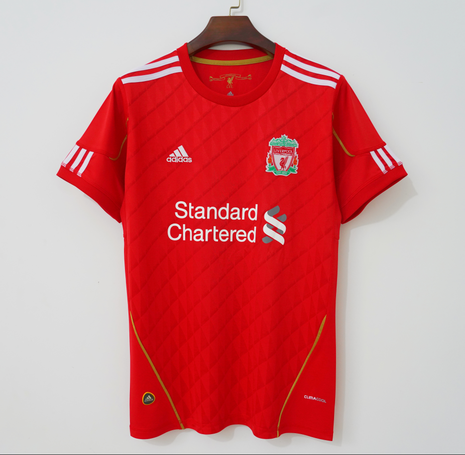 Retro Liverpool 2010/2012 Home Football Jersey