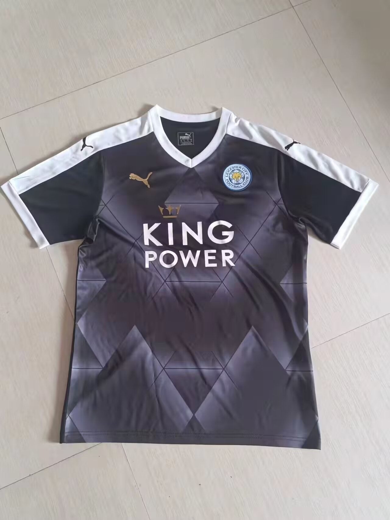 Retro Leicester 2016/2017 Away Fan Version Football Jersey