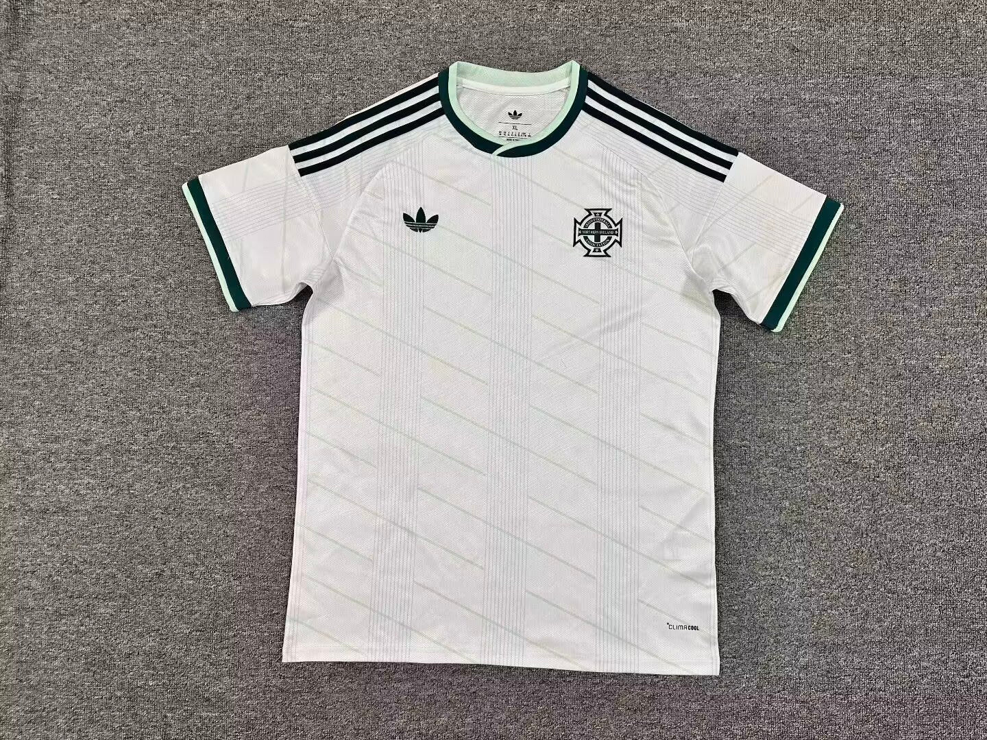 Ireland 2026/2027 Away Fan Version Football Jersey