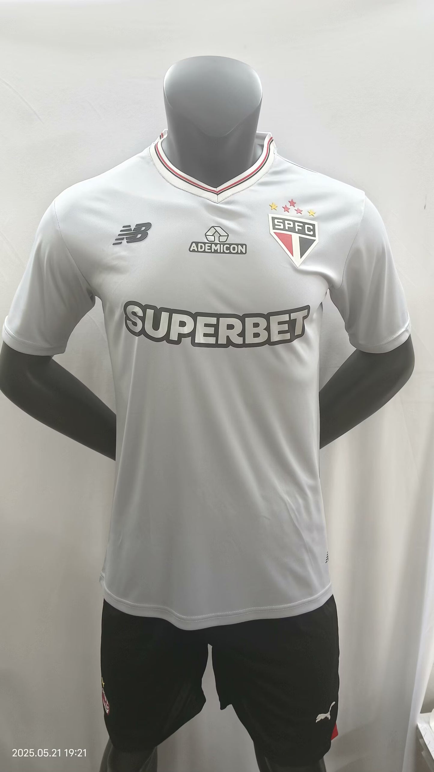 Sao Paulo 2025/2026 Away Player Version Football Jersey