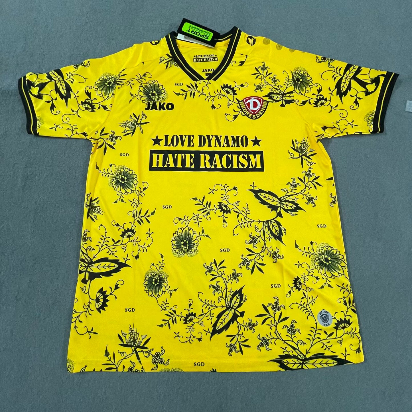 Germany-Bundesliga 2025/2026 Home Fan Version Football Jersey