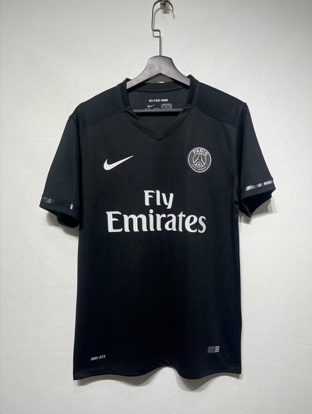 Retro PSG Paris 2015/2016 Third Football Jersey