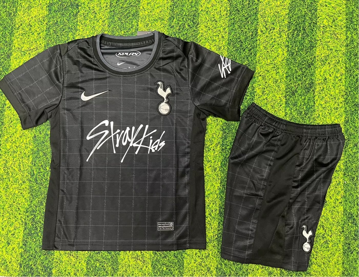 Kids jerseys 2025/2026 Kids Away Football Jersey