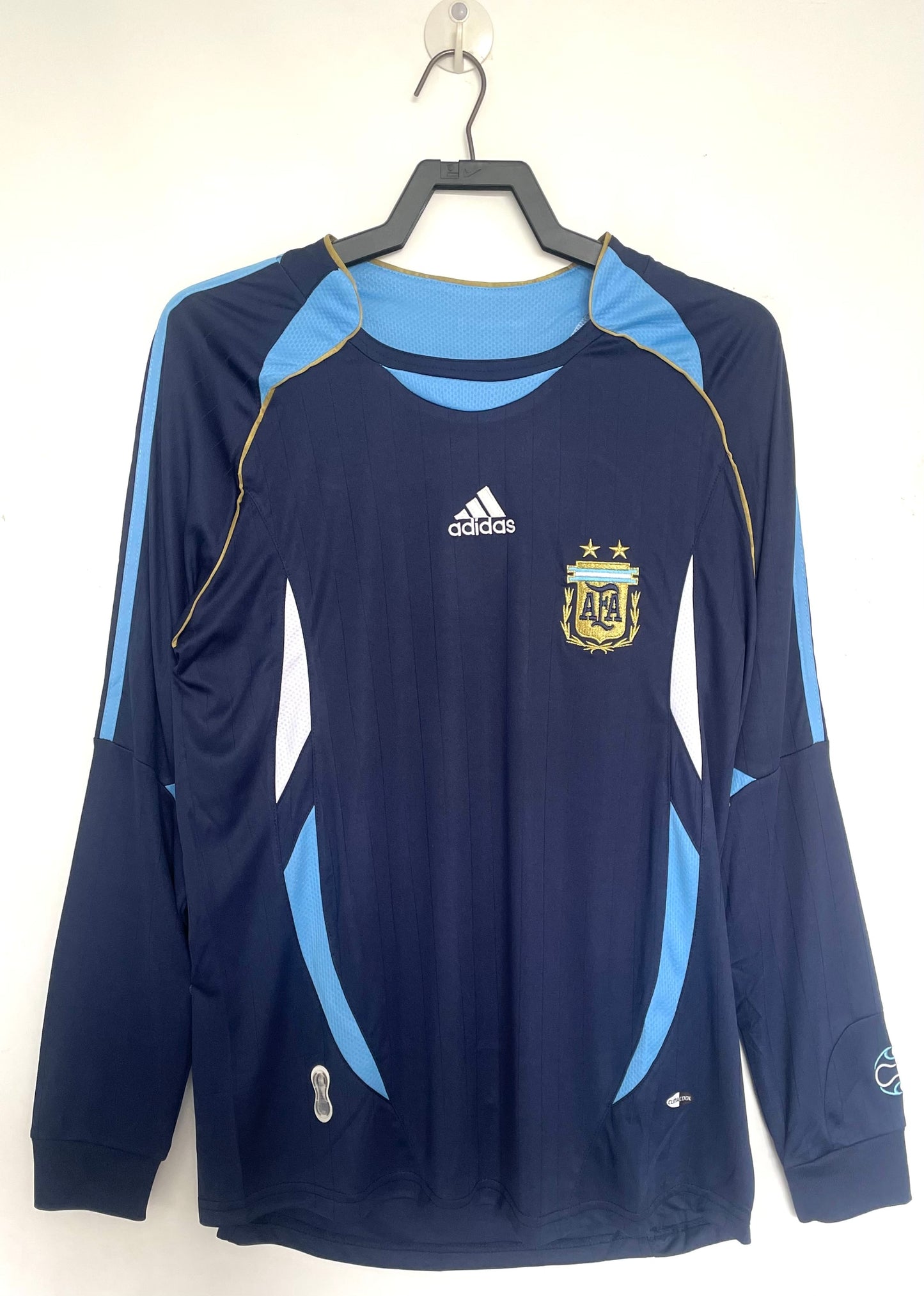 Retro Argentina 2006 Away Long Sleeve Football Jersey