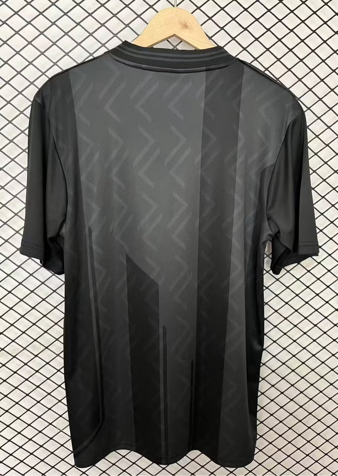 Retro Southampton Black Jersey 1993