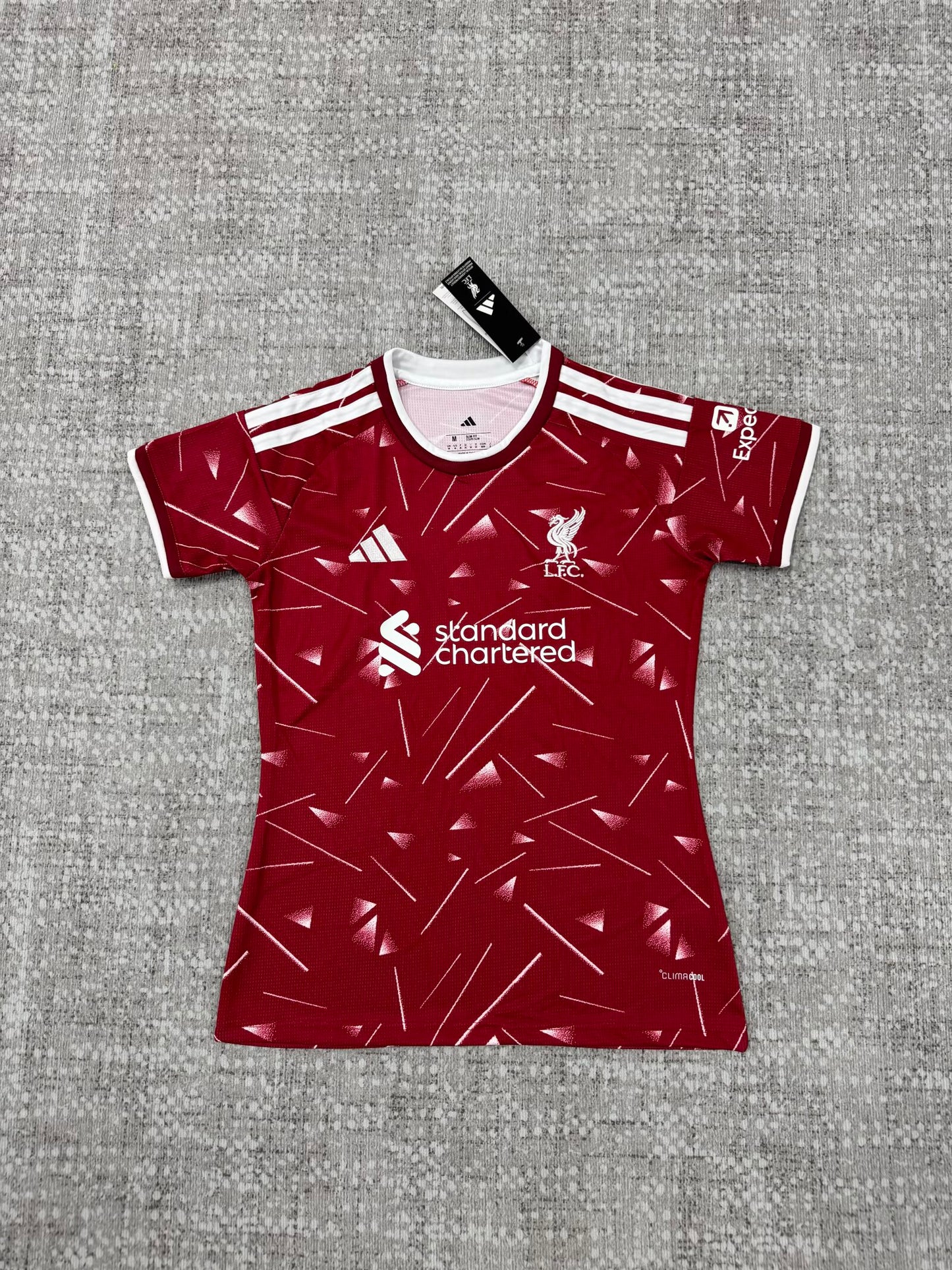 Liverpool 2026/2027 Women Home Fan Version Football Jersey