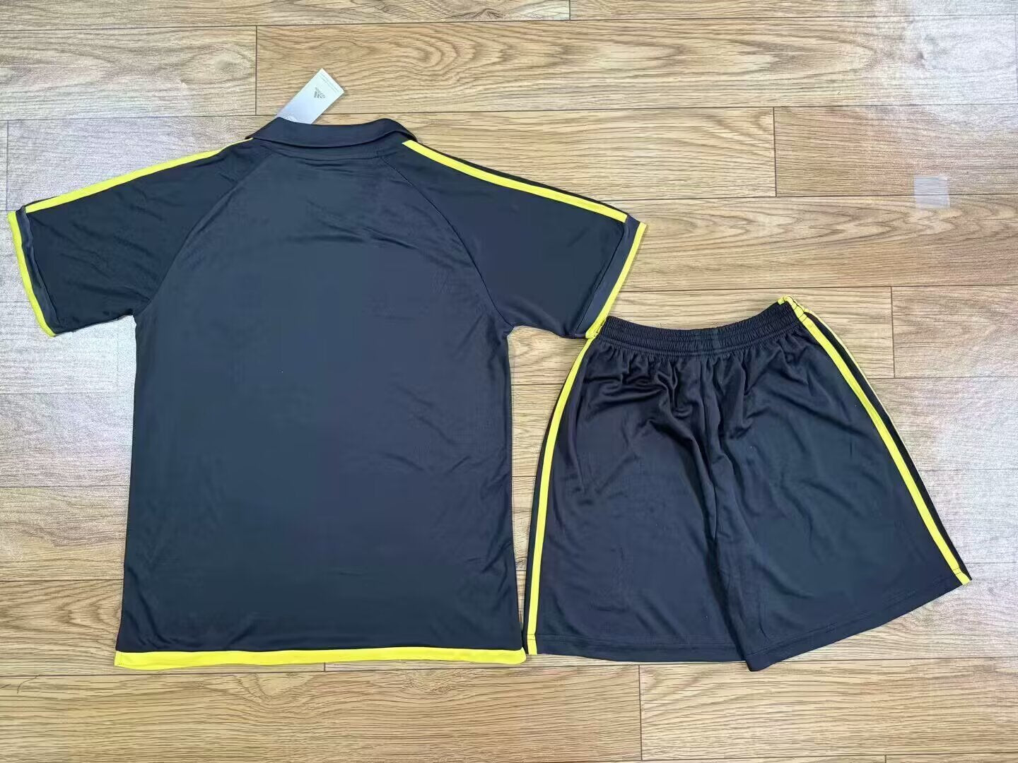 Retro real madrid 1996/1997 Away Football Jersey