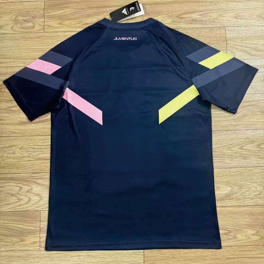 Juventus 2024/2025 Goalkeeper Fan Version Football Jersey