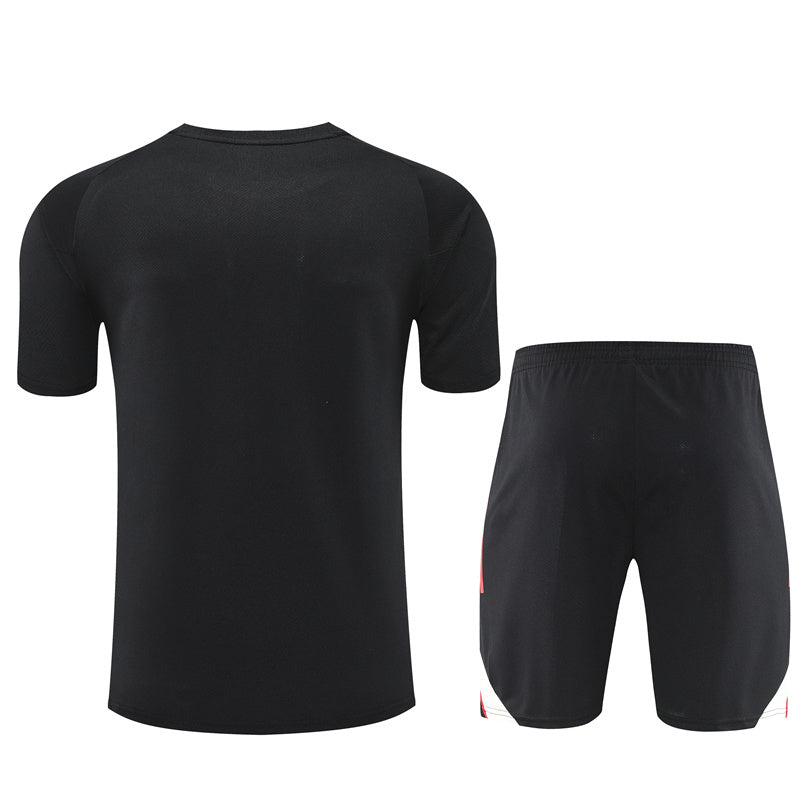 Liverpool 2025/2026 Kids Fan Version Tracksuit