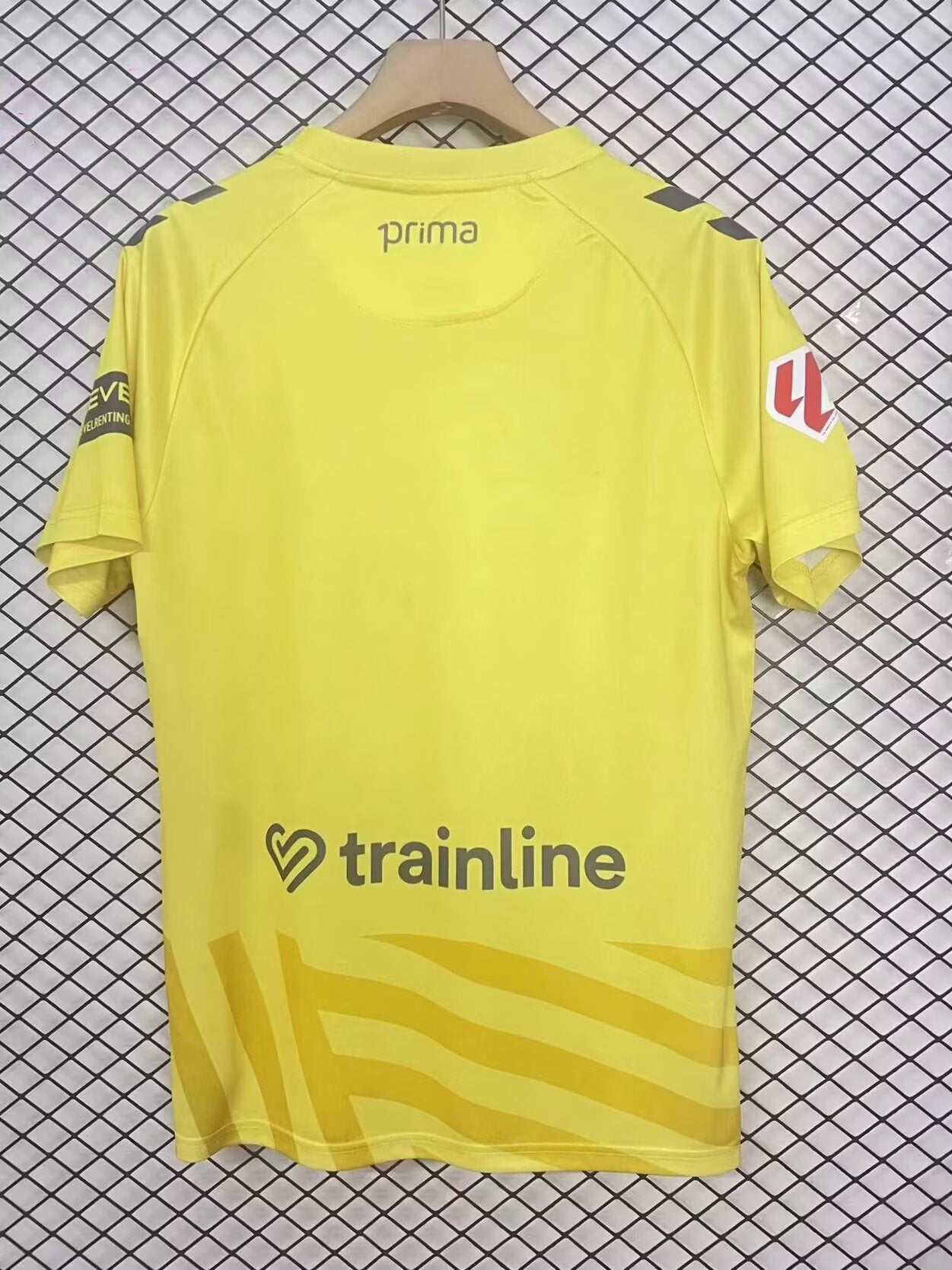 Real Betis 2025/2026 Goalkeeper Fan Version Football Jersey