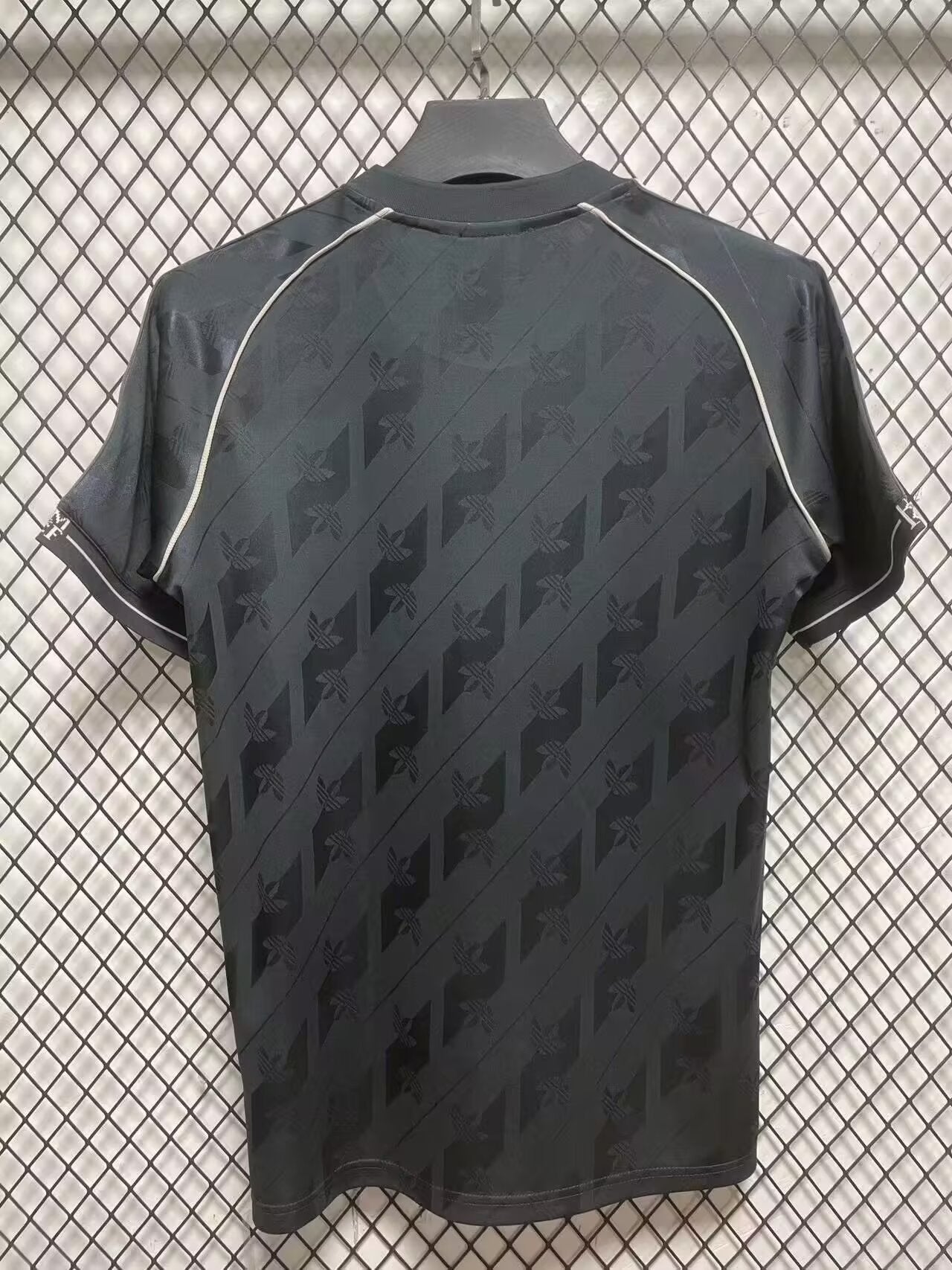 Retro Real Madrid 2024/2025 Fan Version Football Jersey