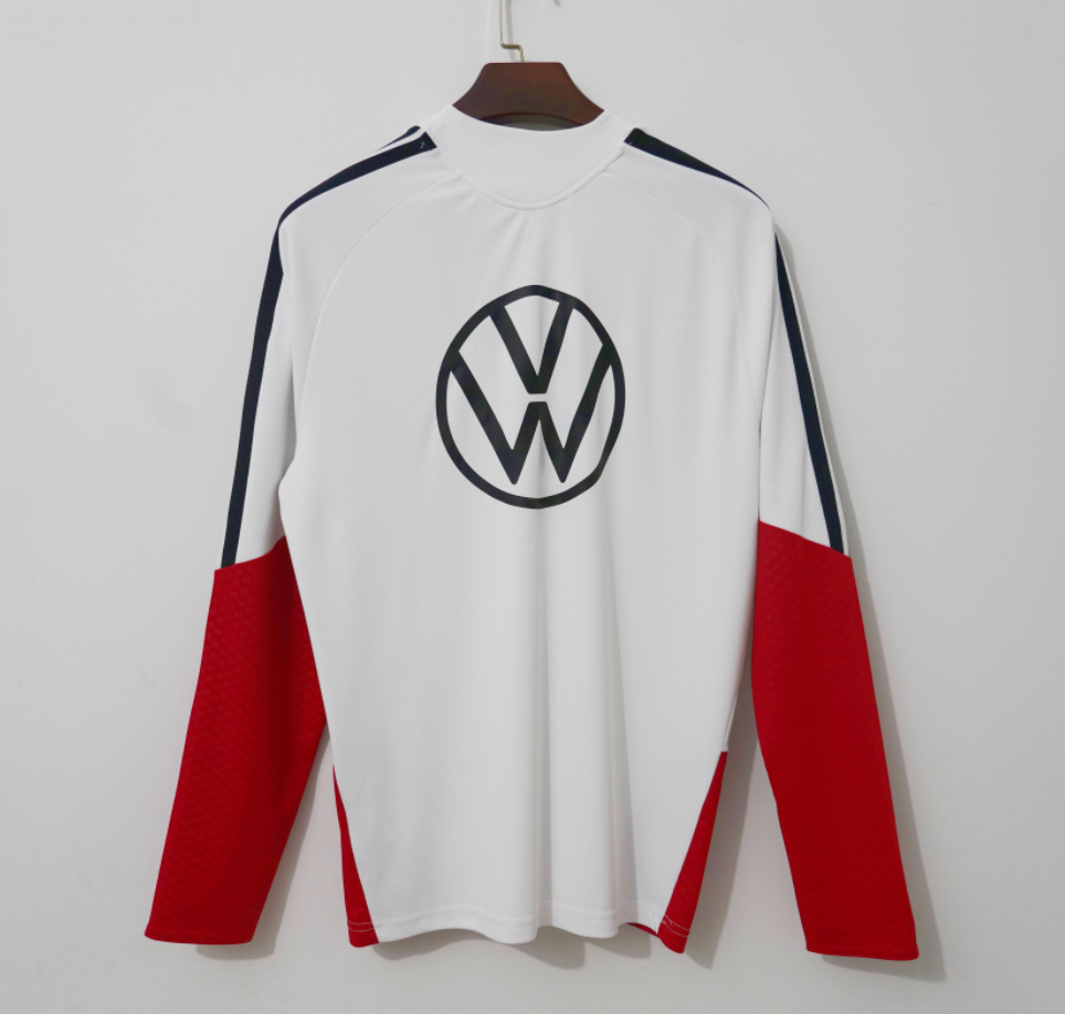 Retro Real Madrid 2006/2007 Fan Version Tracksuit