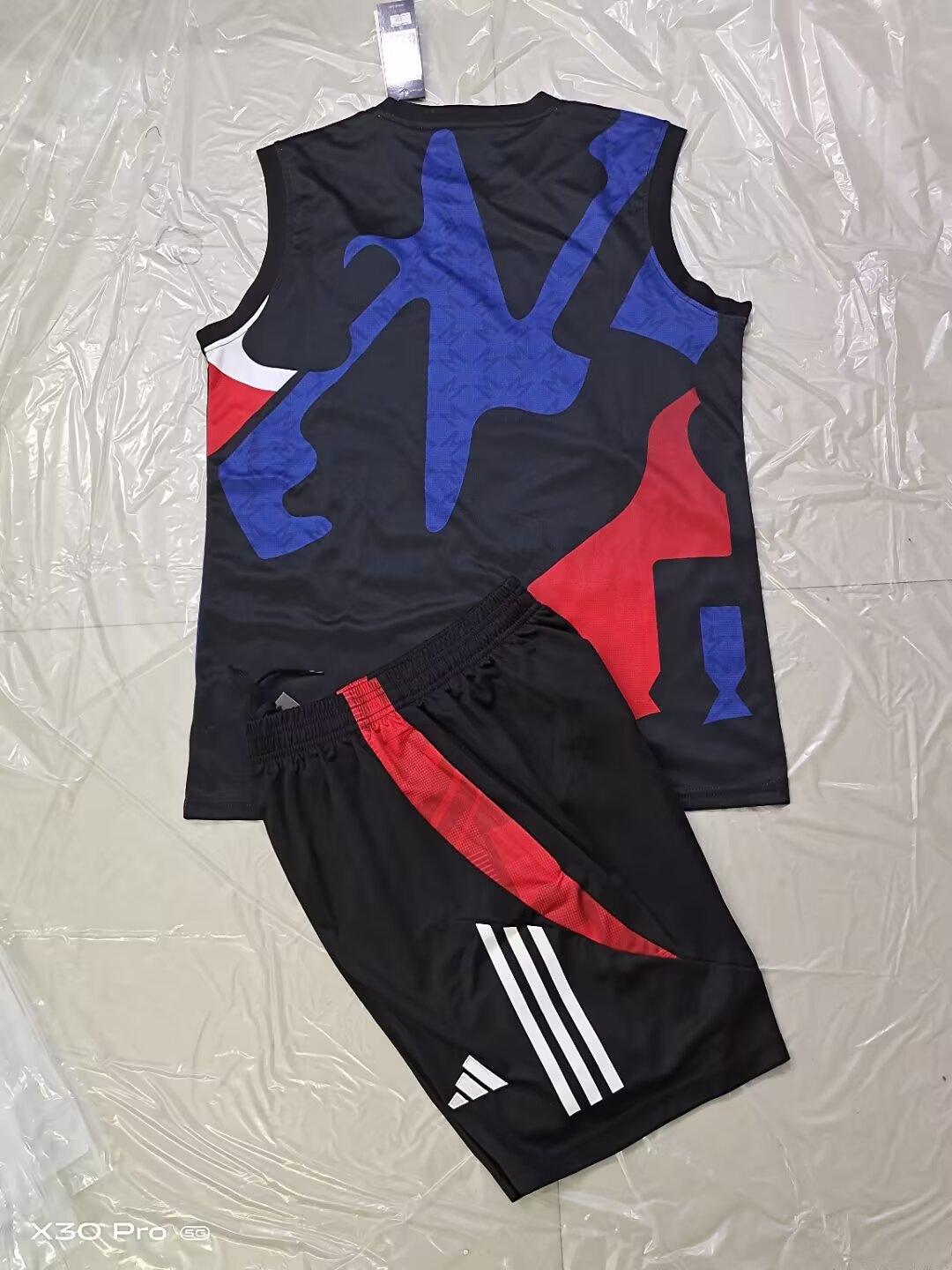 Manchester United 2025/2026 Fan Version Tracksuit