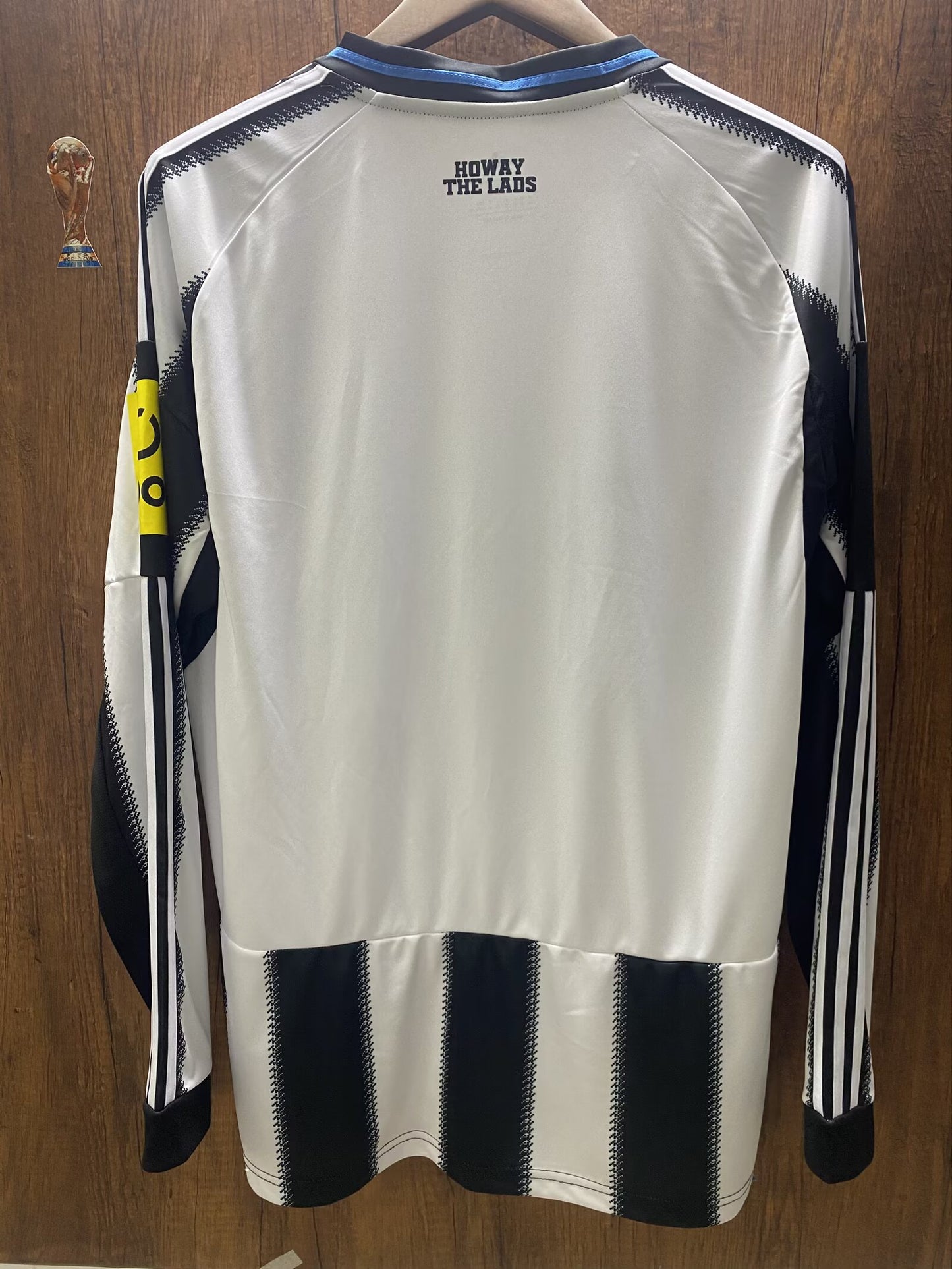 Newcastle United 2025/2026 Home Fan Version Football Jersey