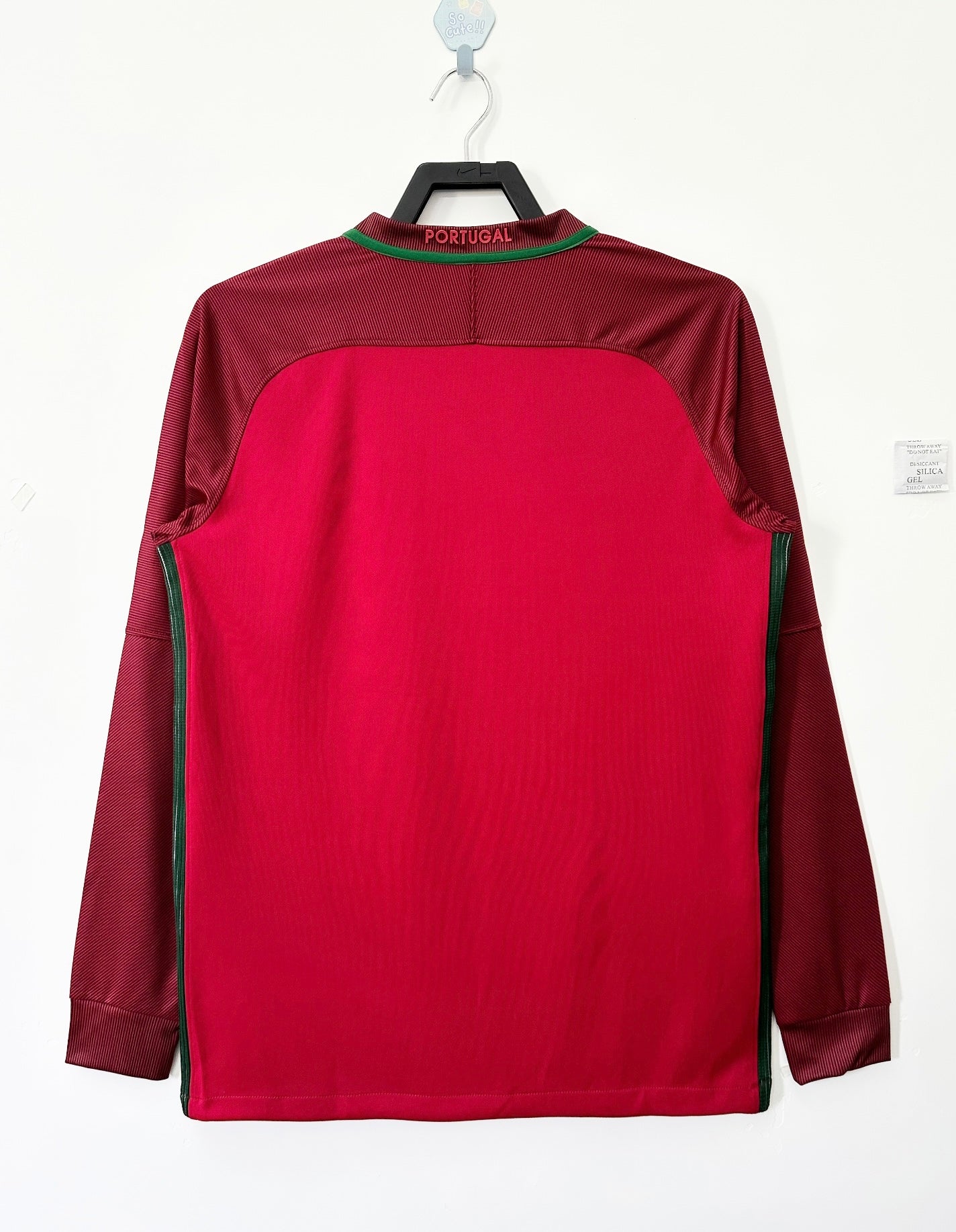 Retro Portugal 2016 Home Football Jersey