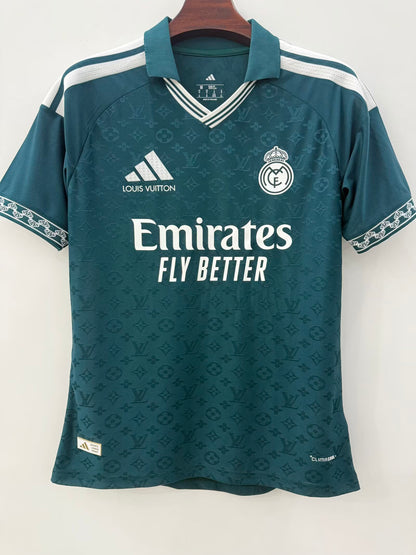 Retro Real Madrid 2026/2027 Fan Version Football Jersey