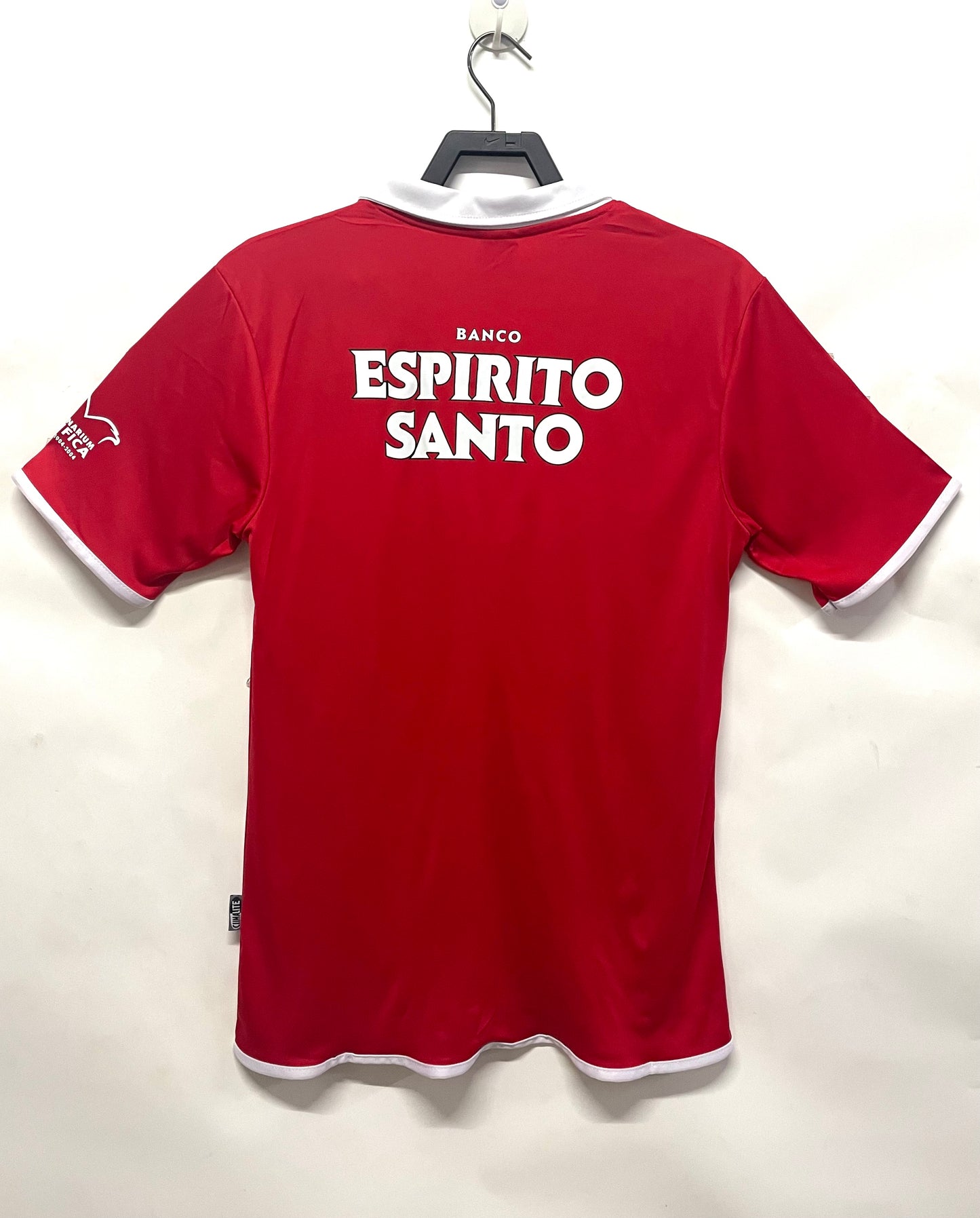 Retro SL Benfica 2004/2005 Home Fan Version Football Jersey