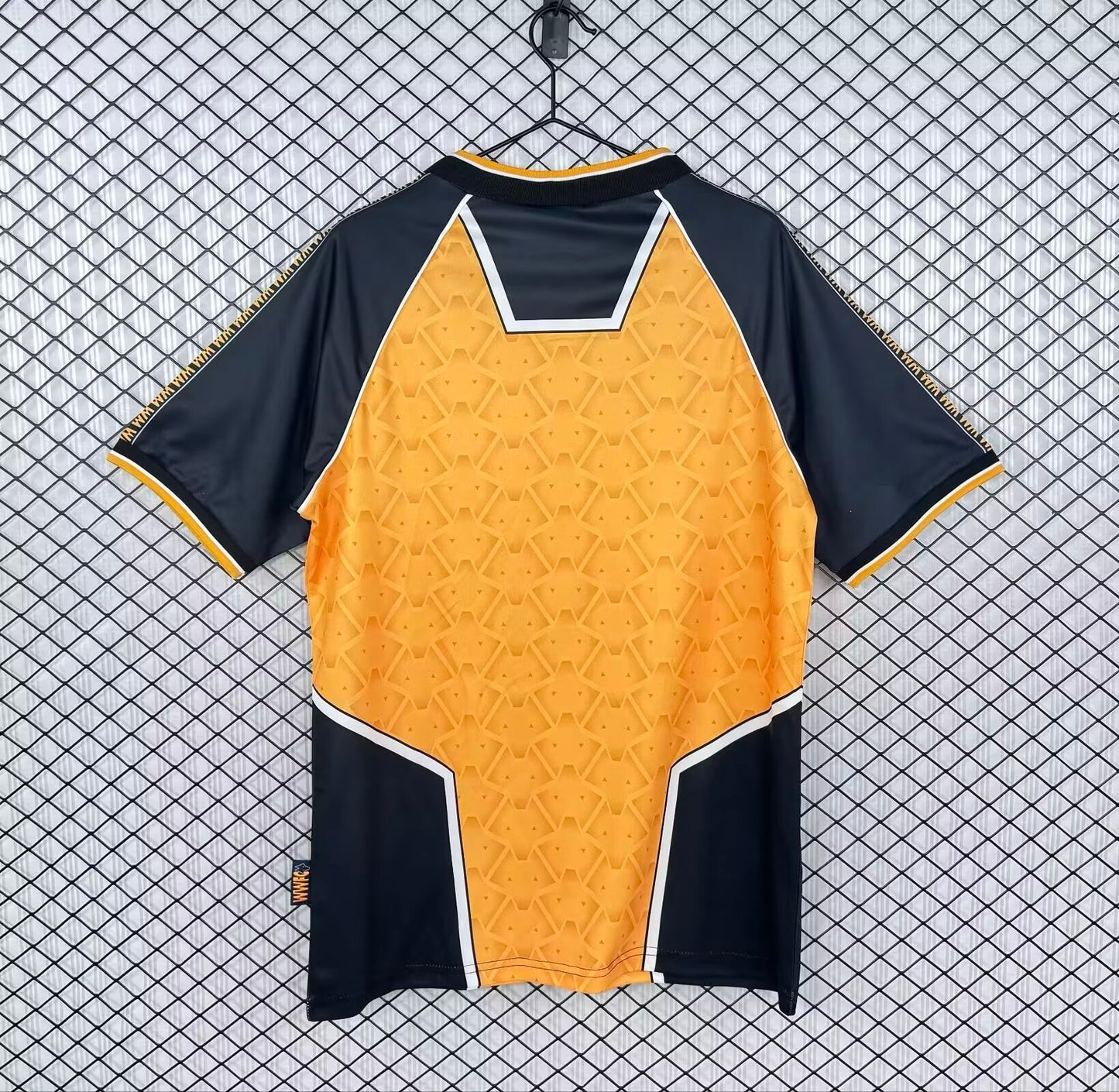Retro Wolverhampton Wanderers 1996/1998 Home Fan Version Football Jersey