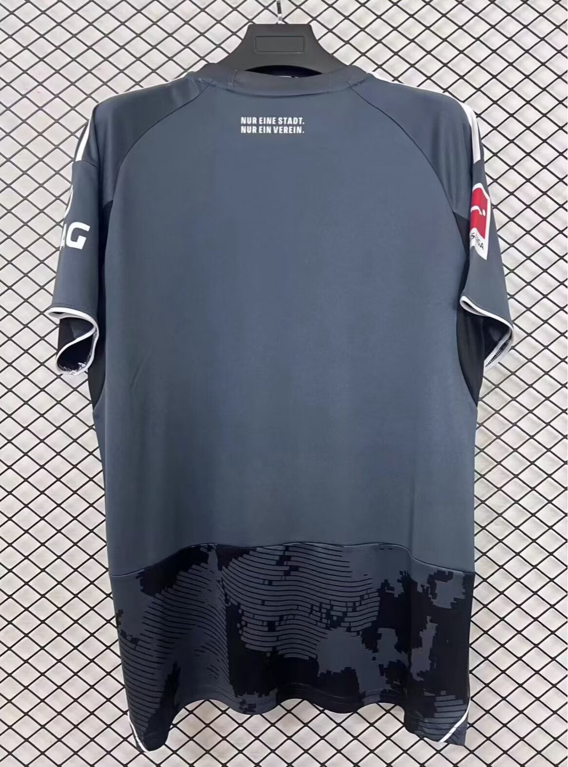 Frankfurt 2025/2026 Third Away Fan Version Football Jersey