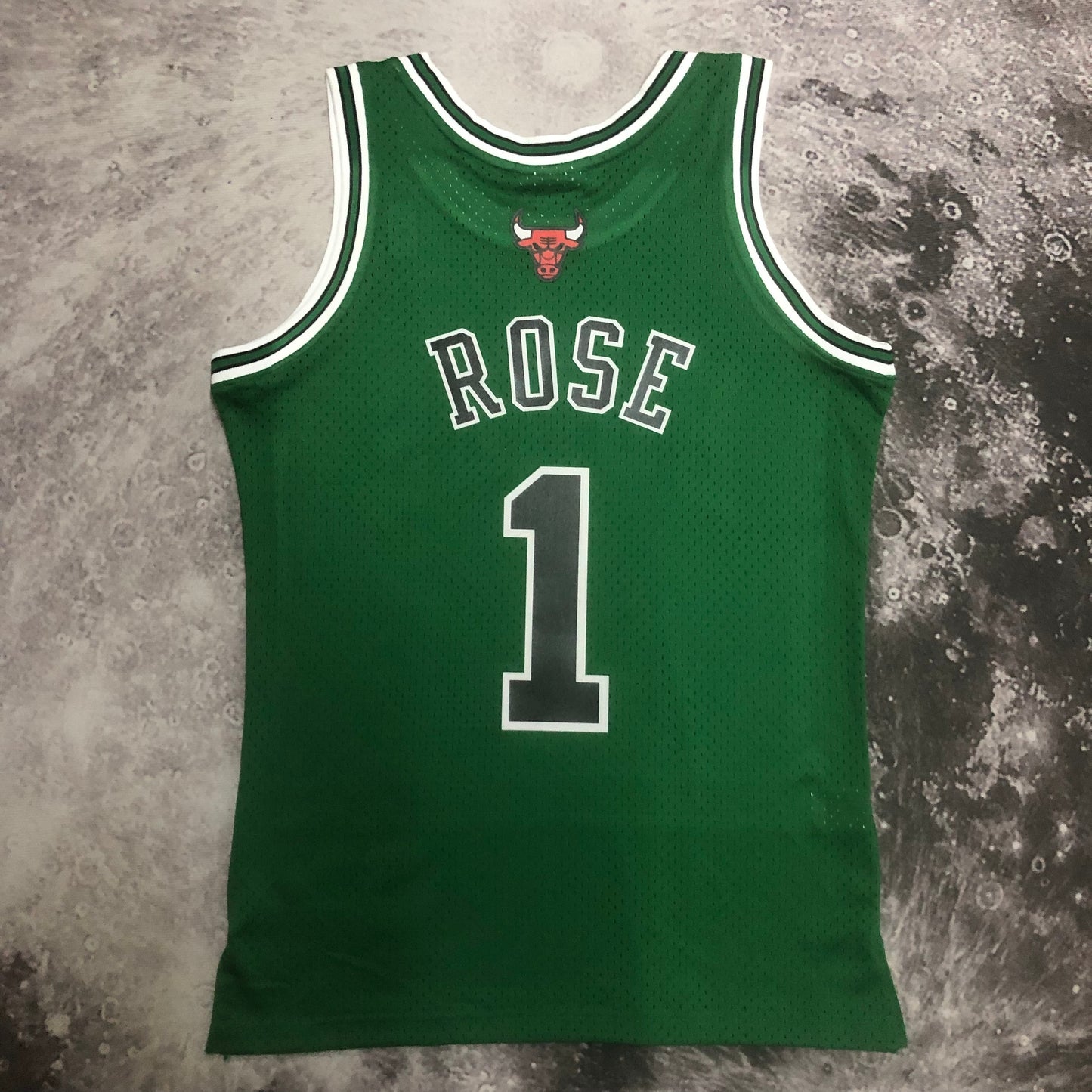 Retro Chicago Bulls 2008/2009 Football Jersey