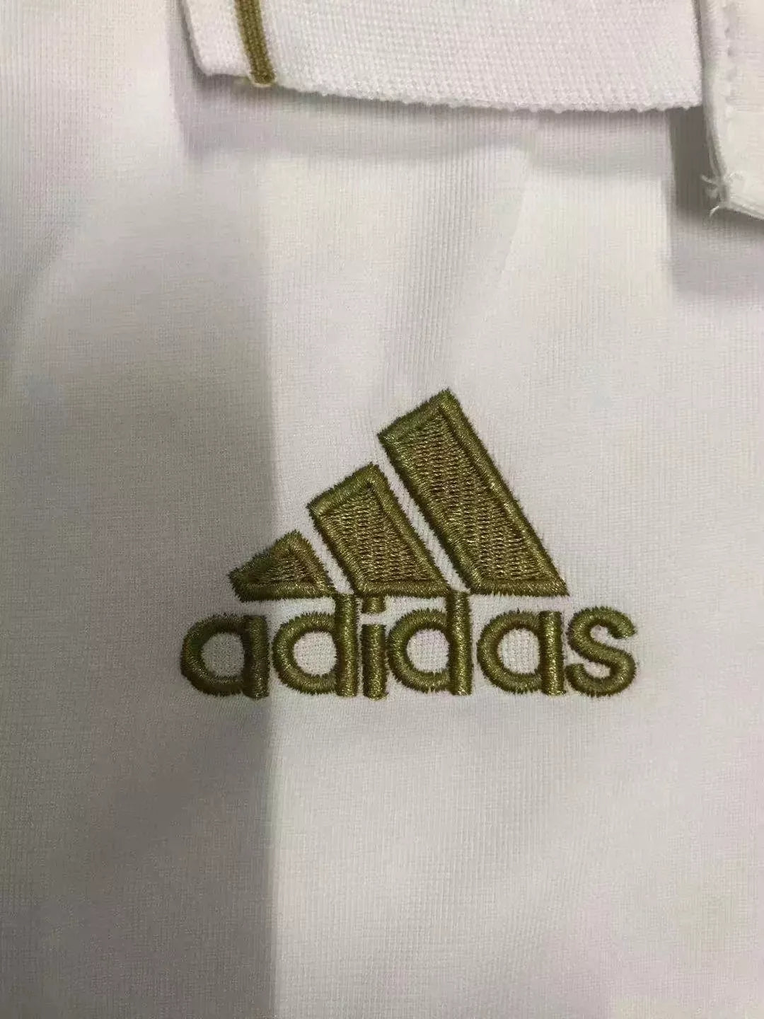 Retro Real Madrid 2011/2012 Home Football Jersey