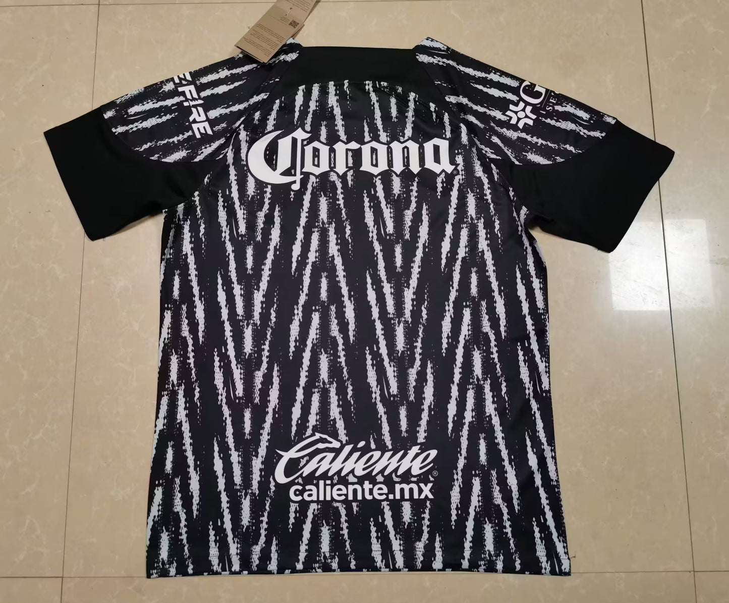 Club America 2022/2023 Goalkeeper Fan Version Football Jersey
