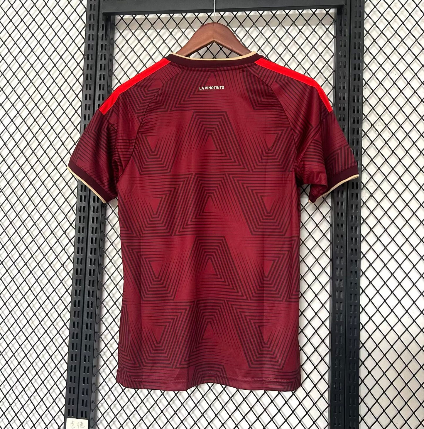 Venezuela 2026/2027 Home Fan Version Football Jersey