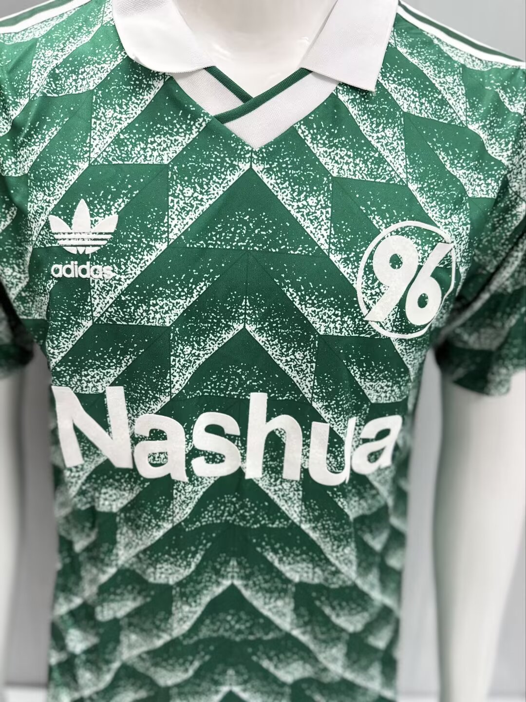 Hannover 96 1990/1991 Away Fan Version Football Jersey