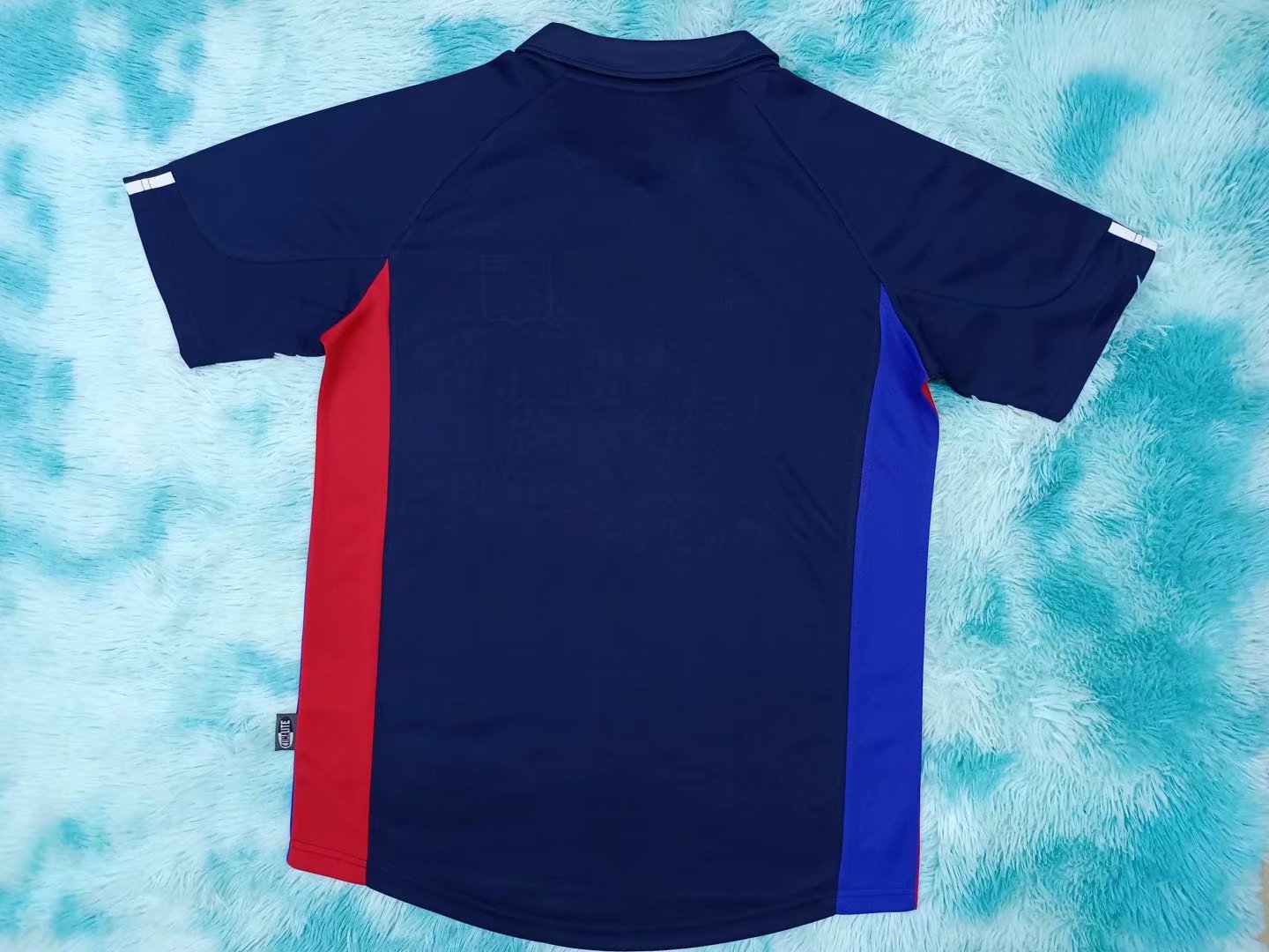 Retro Lyon 2001/2002 Away Fan Version Football Jersey