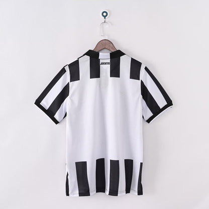 Retro Juventus 2015/2016 Home Football Jersey