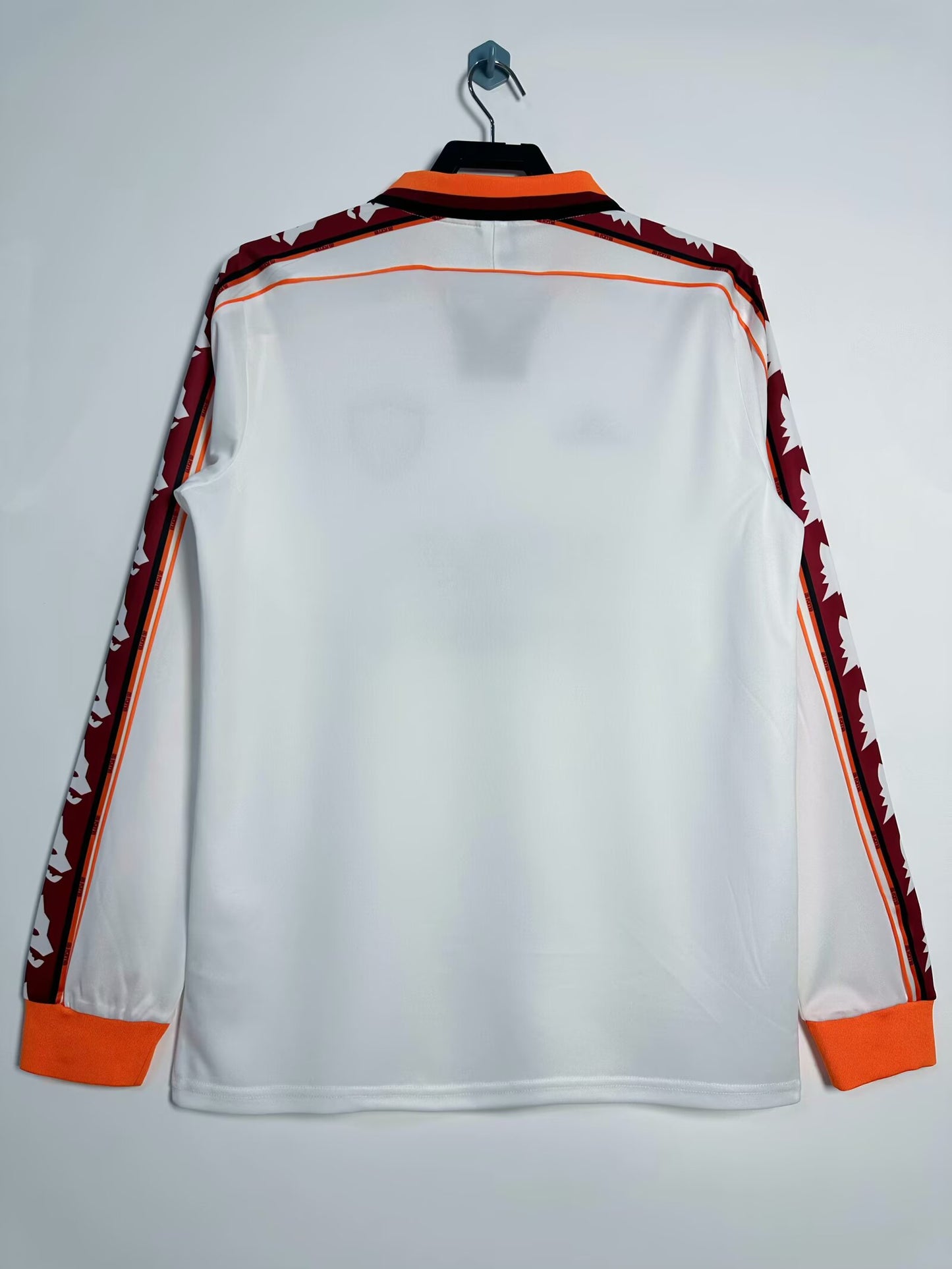 Retro Roman 1998/1999 Away Football Jersey