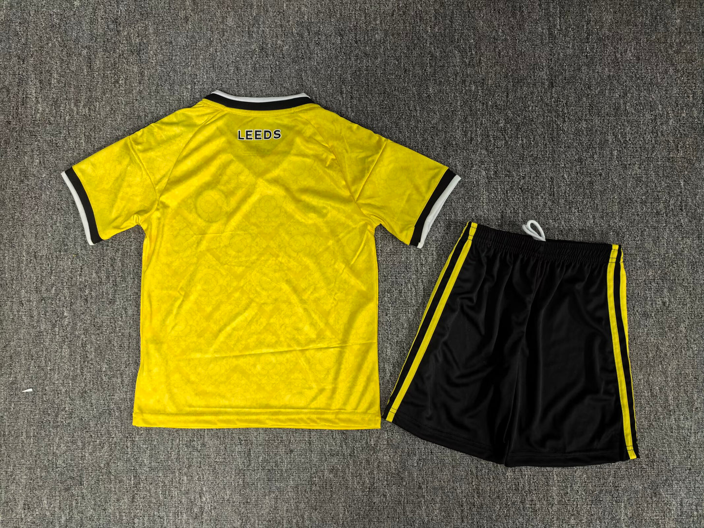 Leeds United 2026/2027 Kids Away Football Jersey